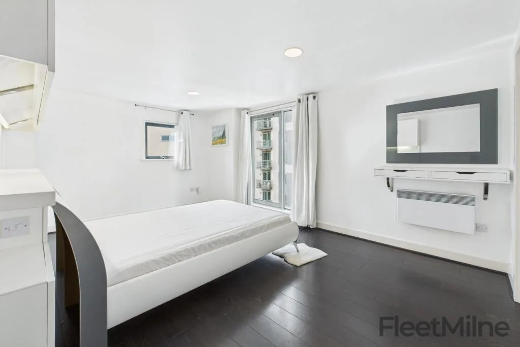 2 bedroom penthouse for rent