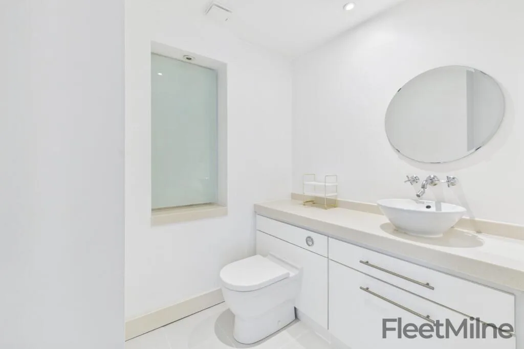 2 bedroom penthouse for rent
