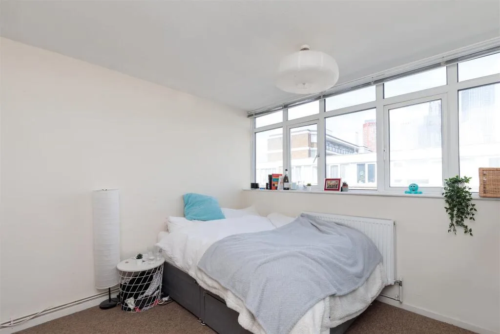 4 bedroom house for rent