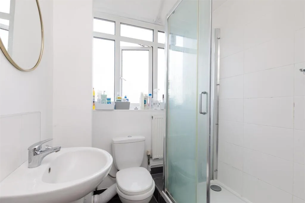 4 bedroom house for rent