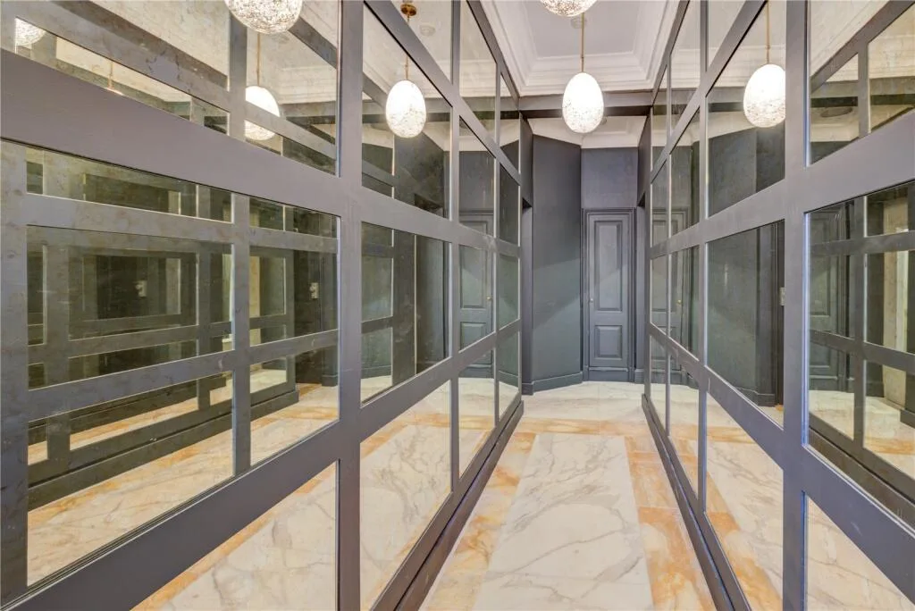 2 bedroom penthouse for rent