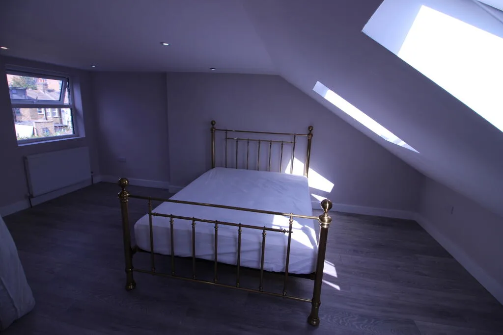 2 bedroom maisonette for rent