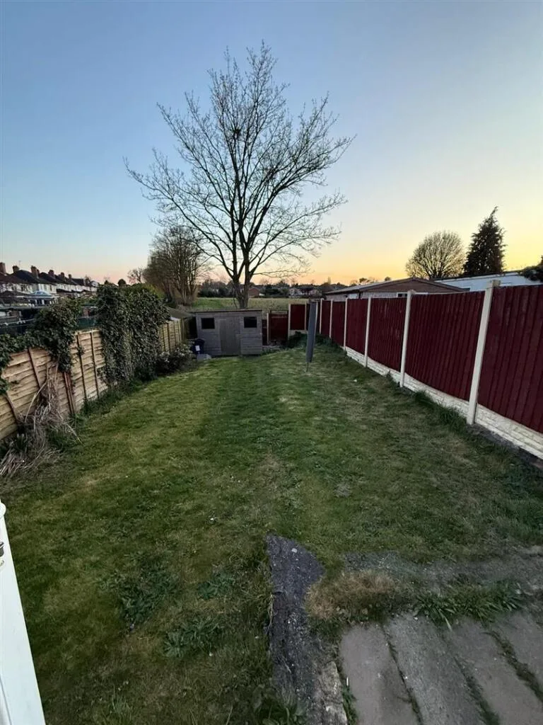 2 bedroom house for rent