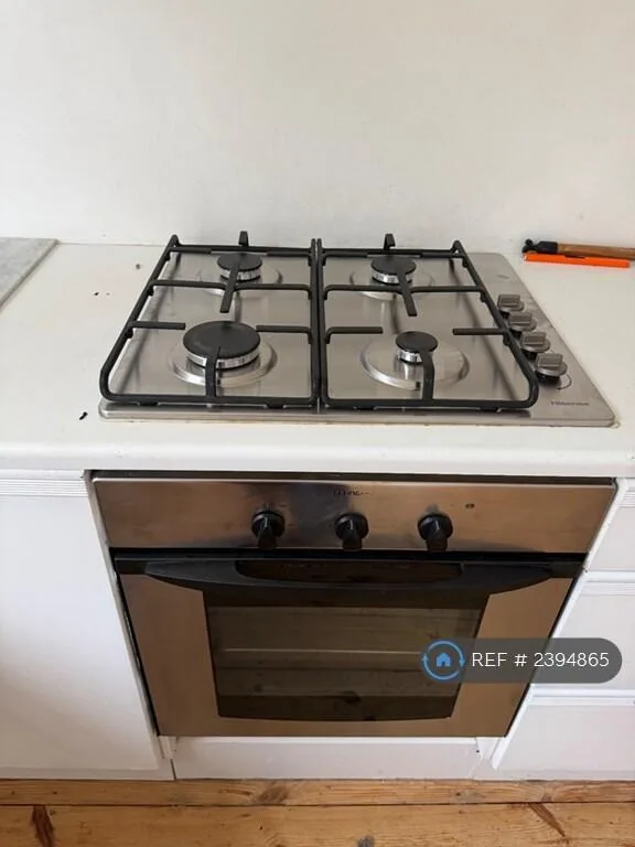 2 bedroom maisonette for rent