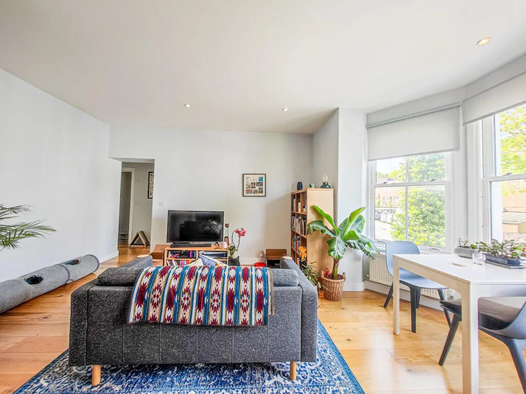 2 bedroom flat for rent