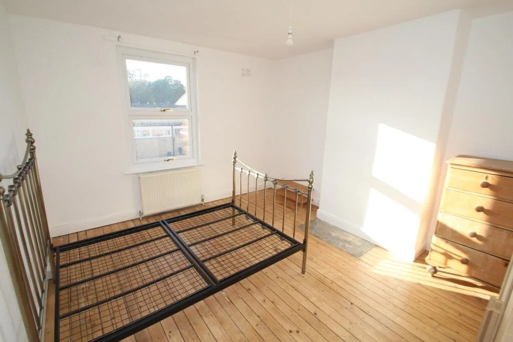 2 bedroom terraced house for rent