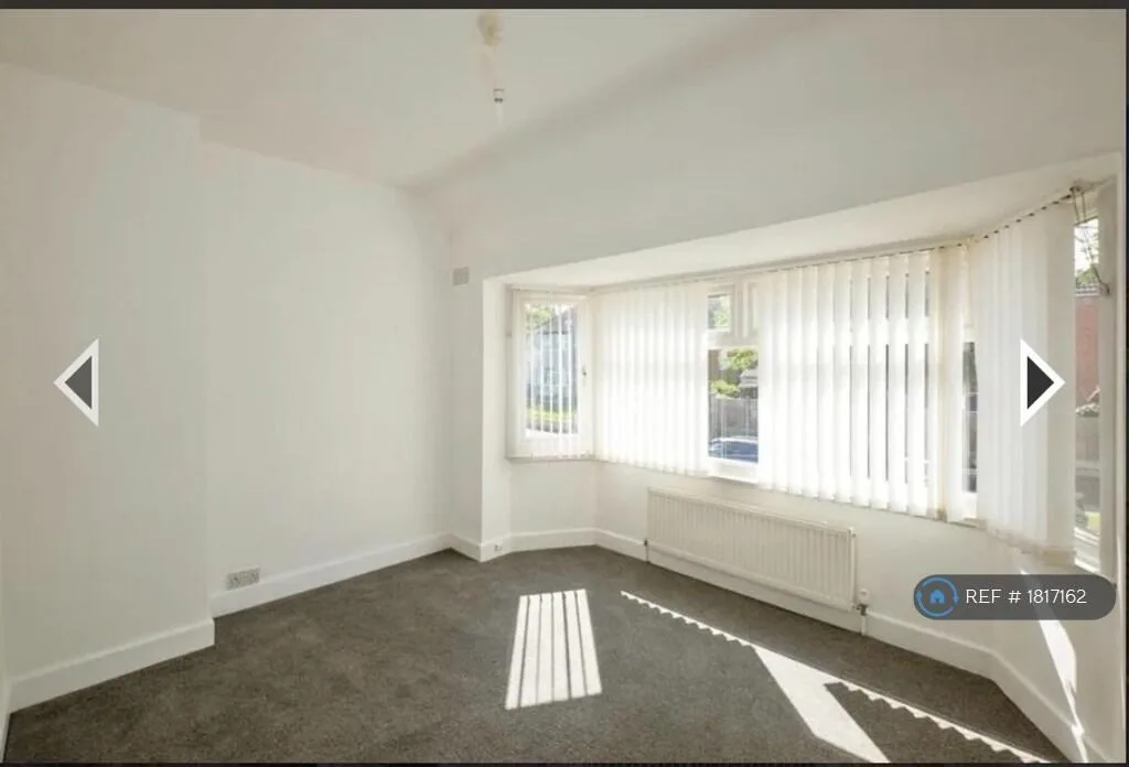 3 bedroom semi-detached house for rent