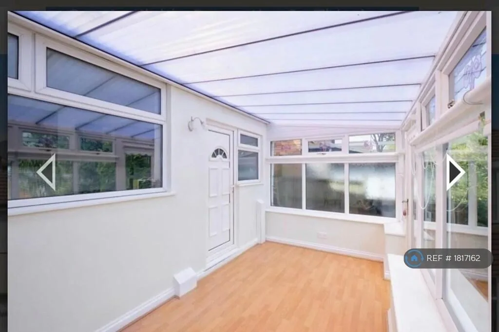 3 bedroom semi-detached house for rent