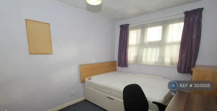 3 bedroom end of terrace house for rent