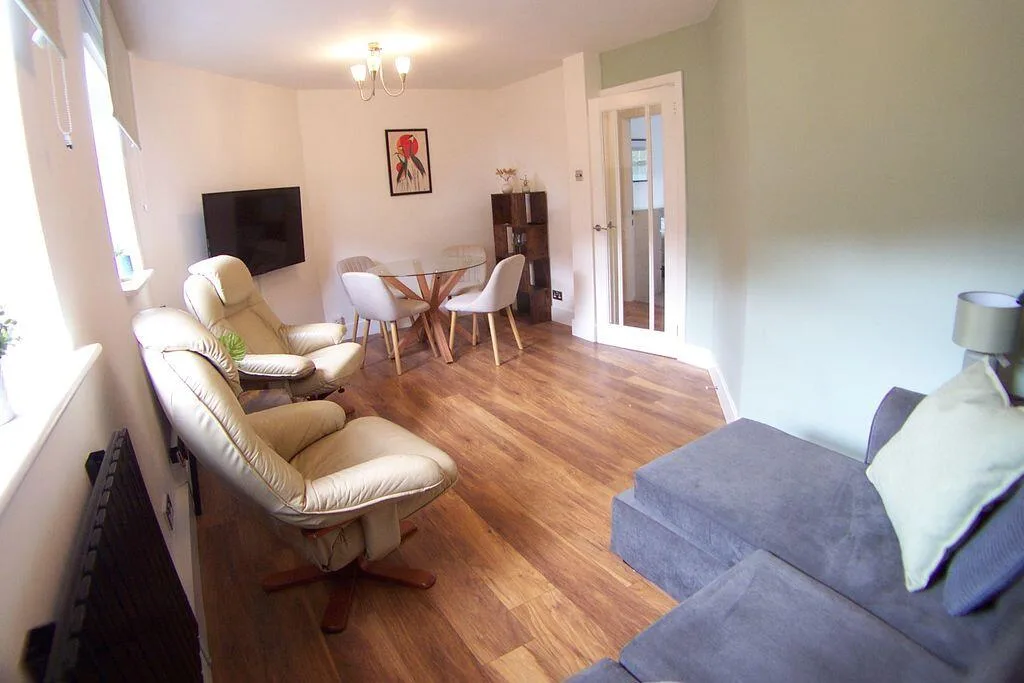 3 bedroom flat for rent