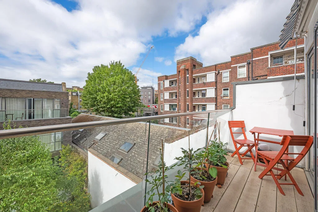 2 bedroom flat for rent