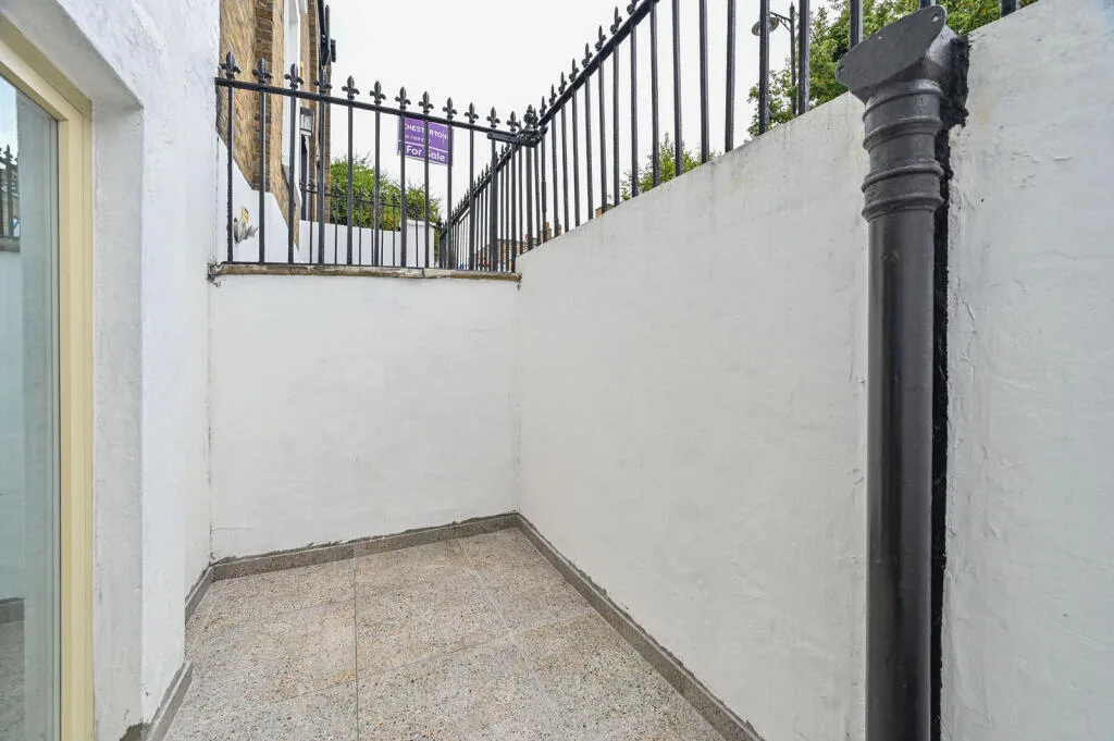 2 bedroom terraced house for rent