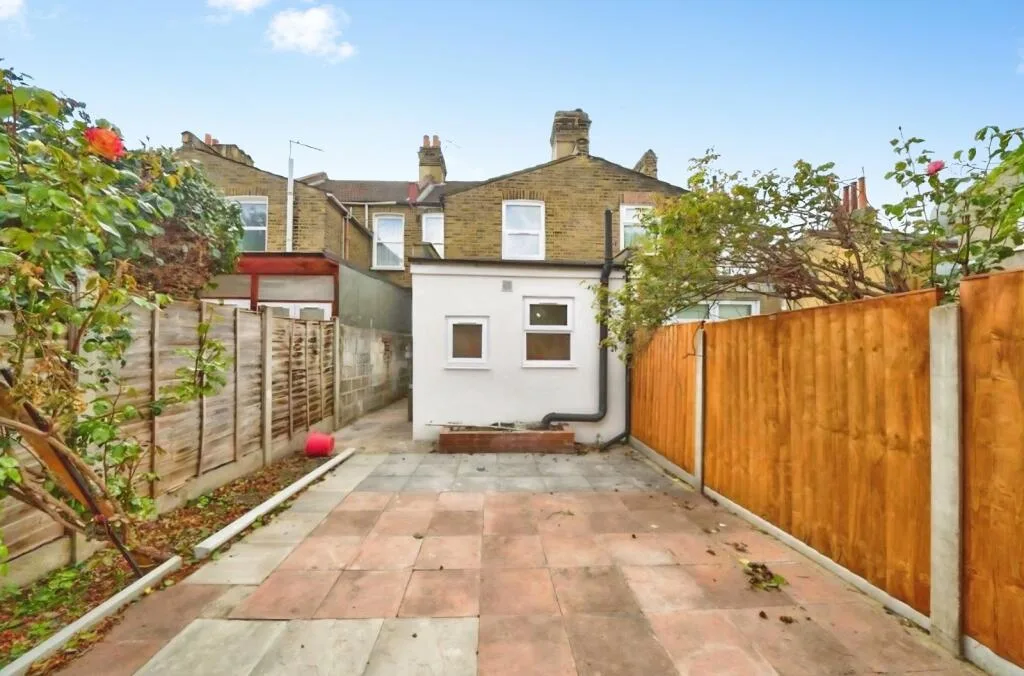 3 bedroom terraced house for rent