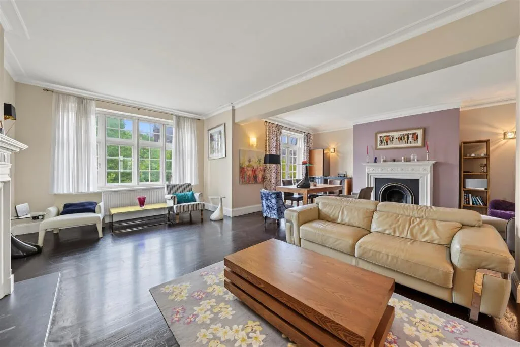 3 bedroom flat for rent