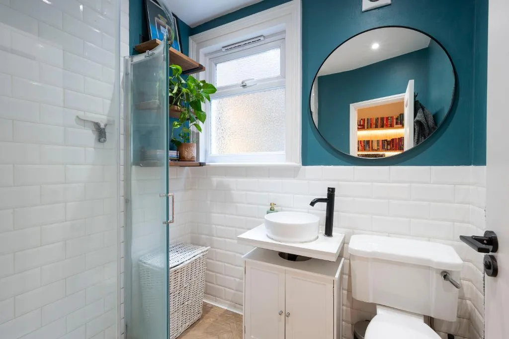 2 bedroom maisonette for rent