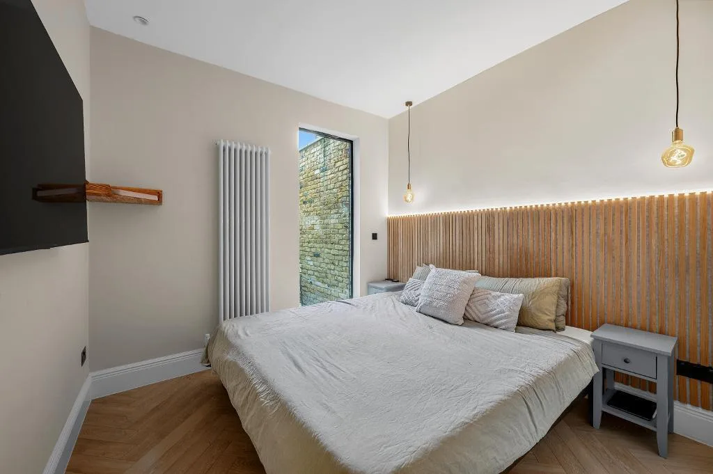 2 bedroom maisonette for rent