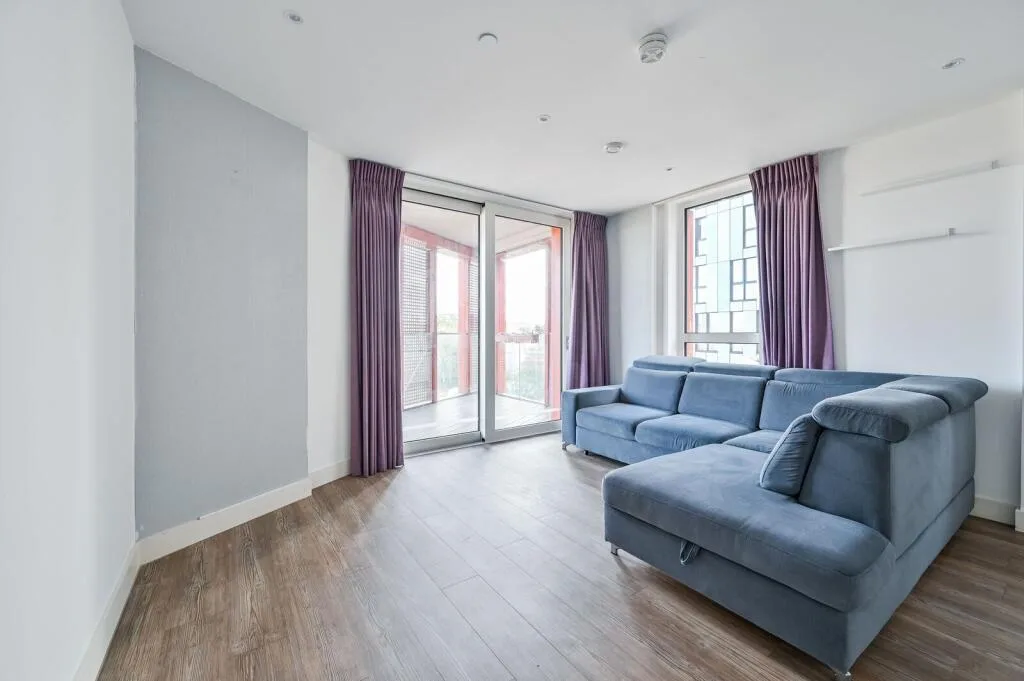 3 bedroom flat for rent