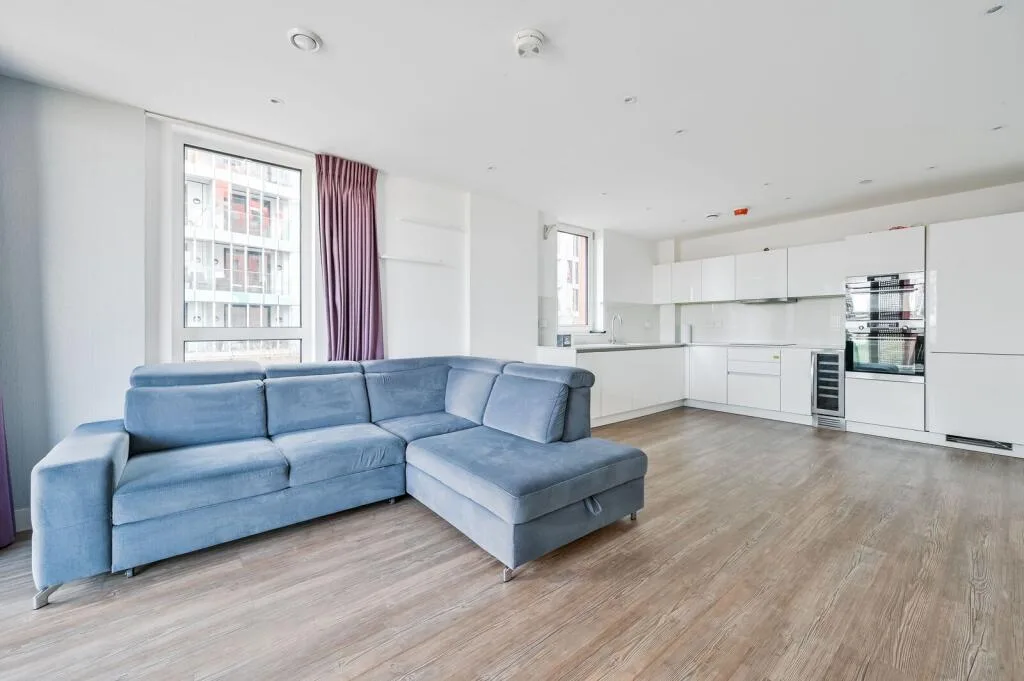 3 bedroom flat for rent
