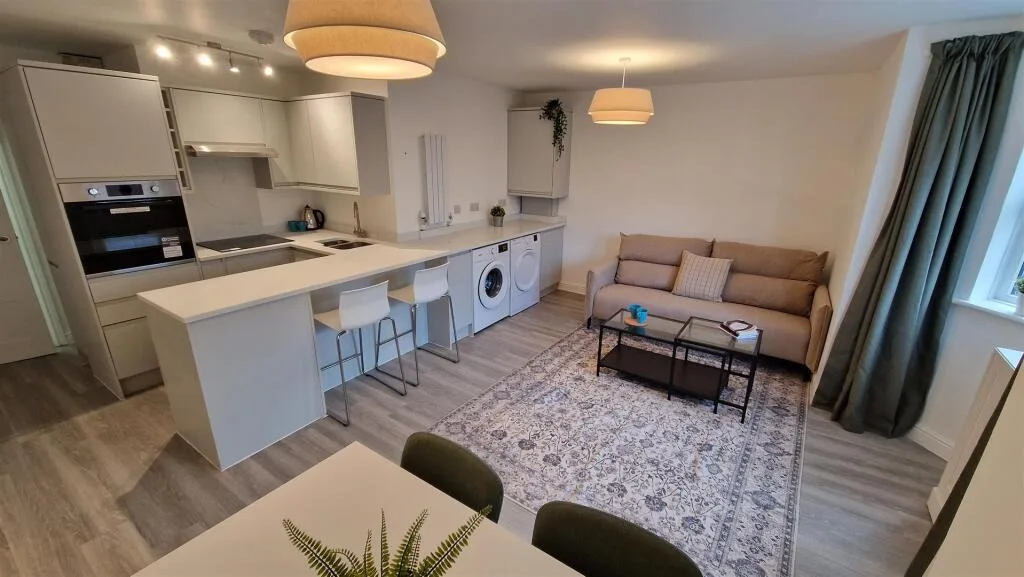 2 bedroom flat for rent