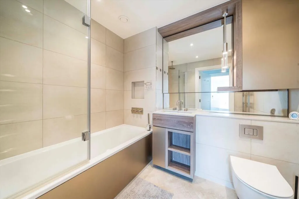 3 bedroom flat for rent