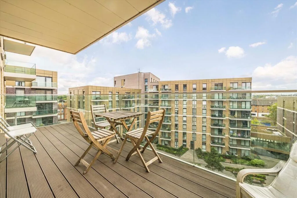 3 bedroom flat for rent