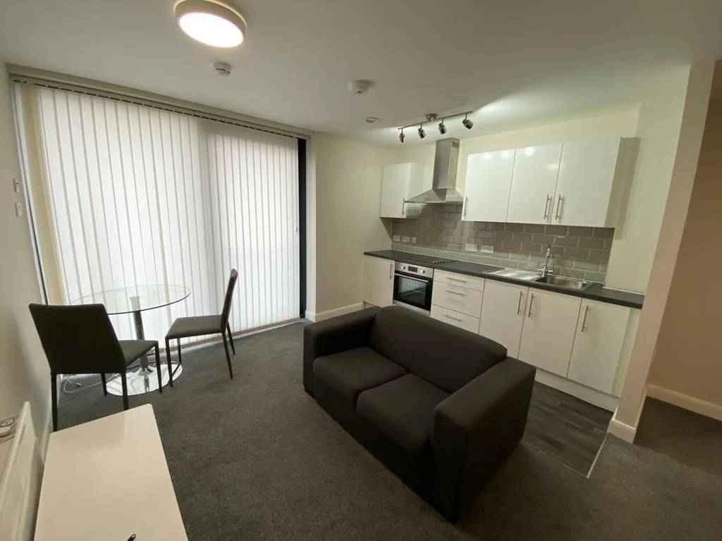 Studio flat for rent
