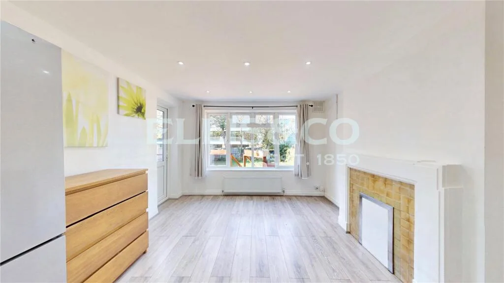 3 bedroom apartment for rent