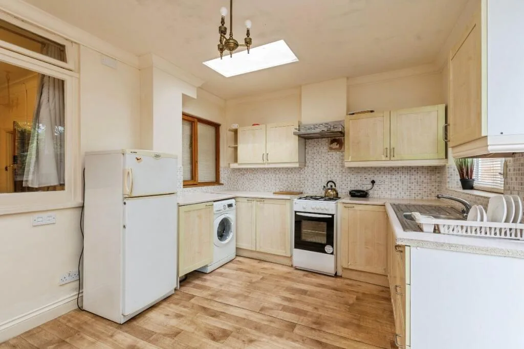2 bedroom flat for rent