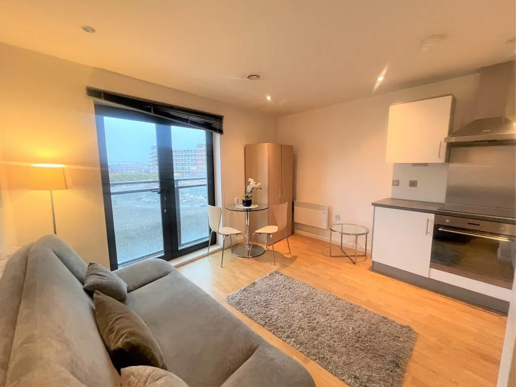 Studio flat for rent
