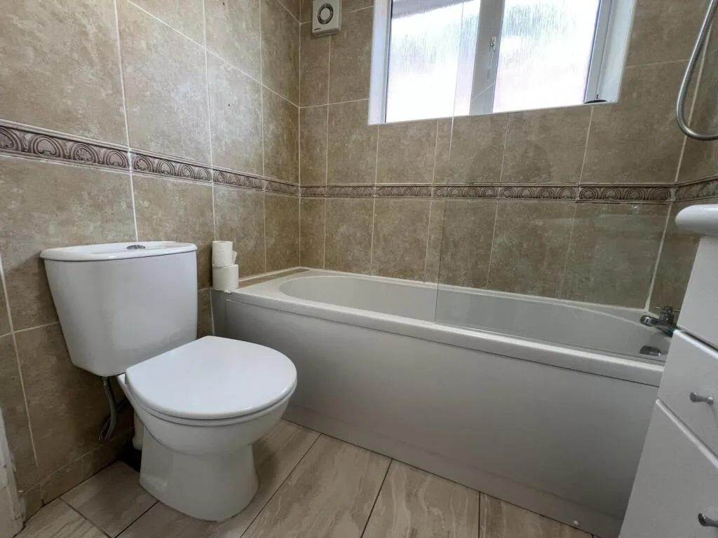 4 bedroom house for rent