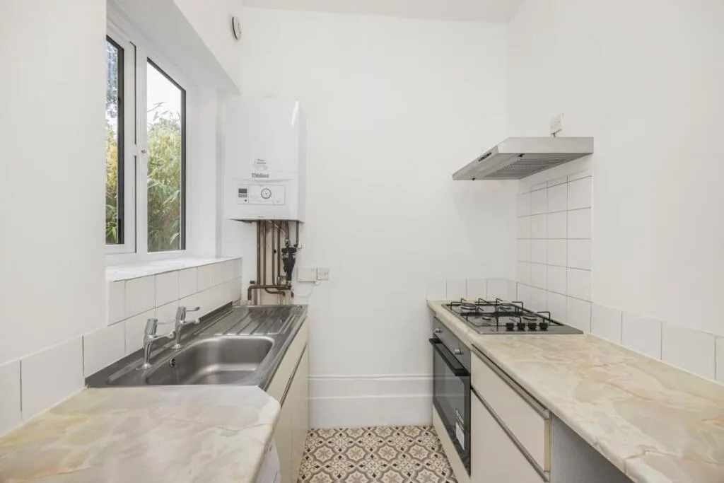 2 bedroom flat for rent