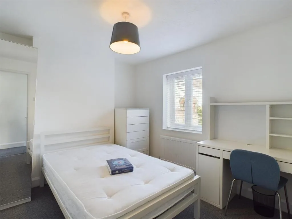 2 bedroom terraced house for rent