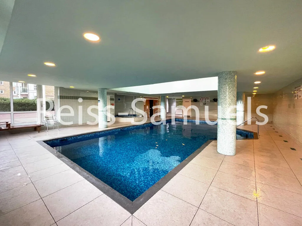 5 bedroom terraced house for rent