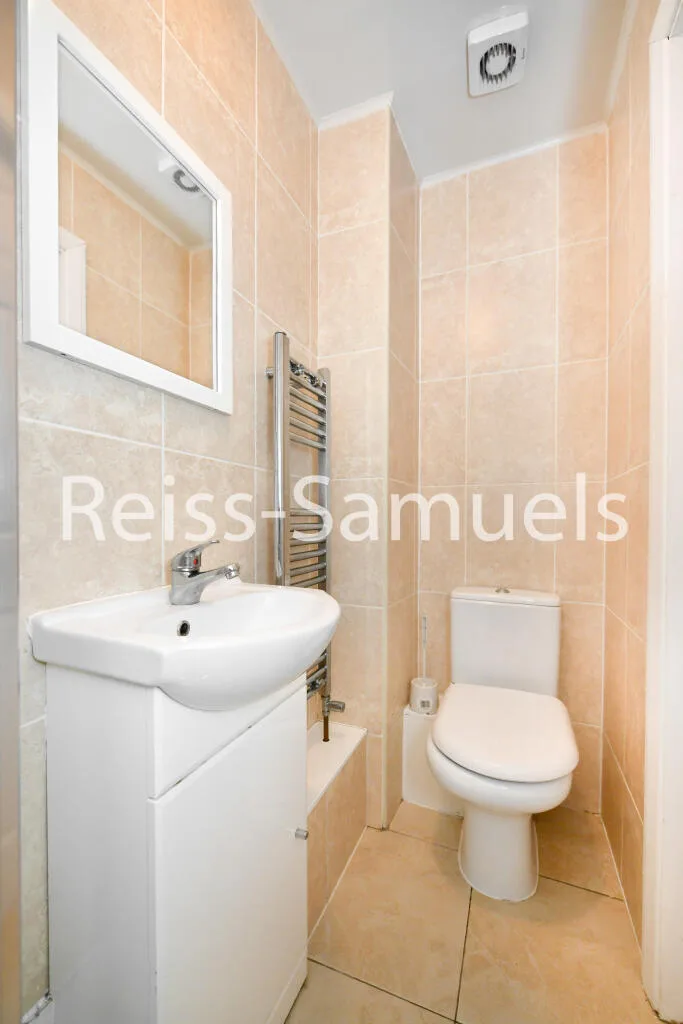 5 bedroom terraced house for rent