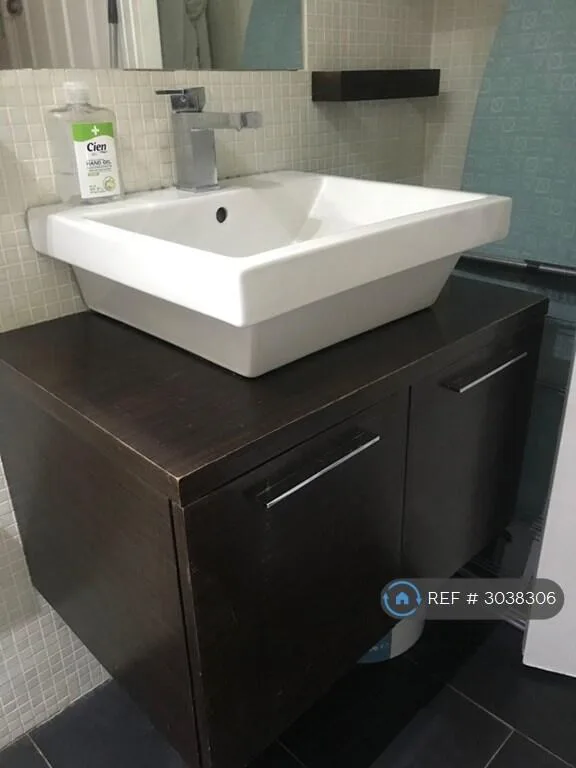 1 bedroom maisonette for rent