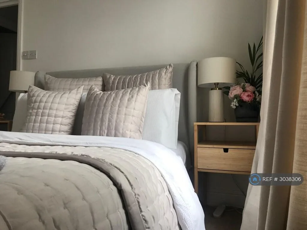 1 bedroom maisonette for rent