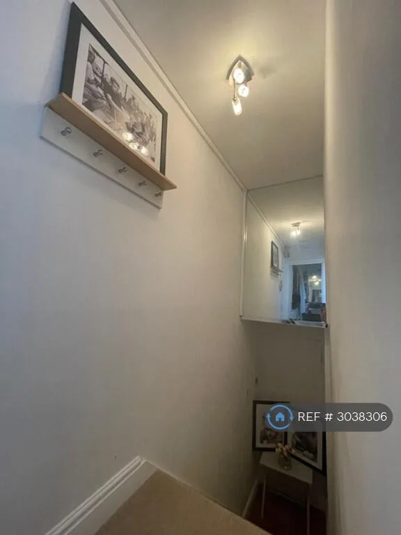 1 bedroom maisonette for rent