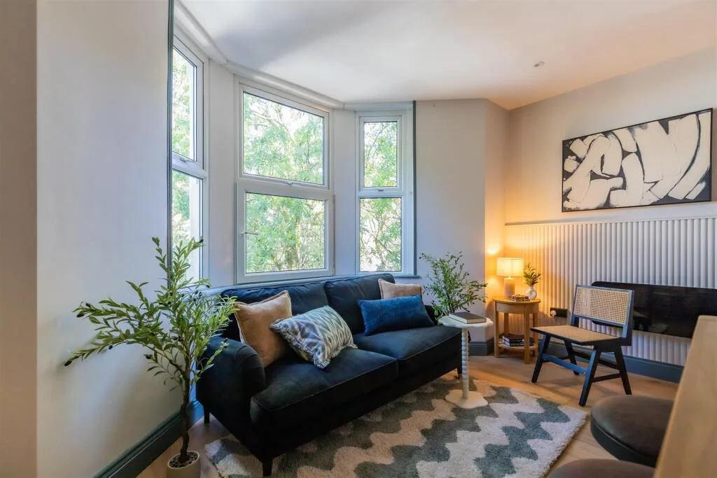 2 bedroom flat for rent