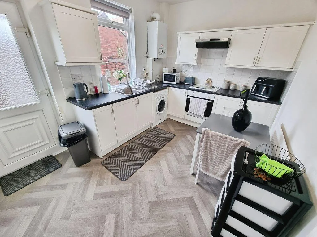2 bedroom terraced house for rent