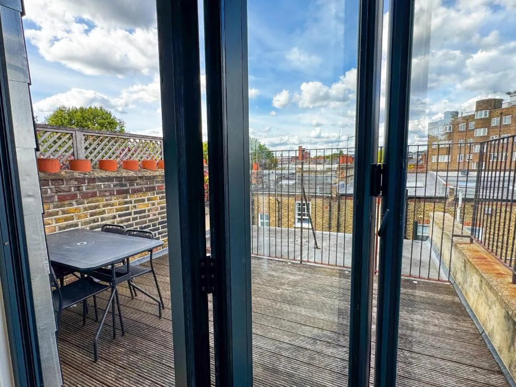 2 bedroom flat for rent