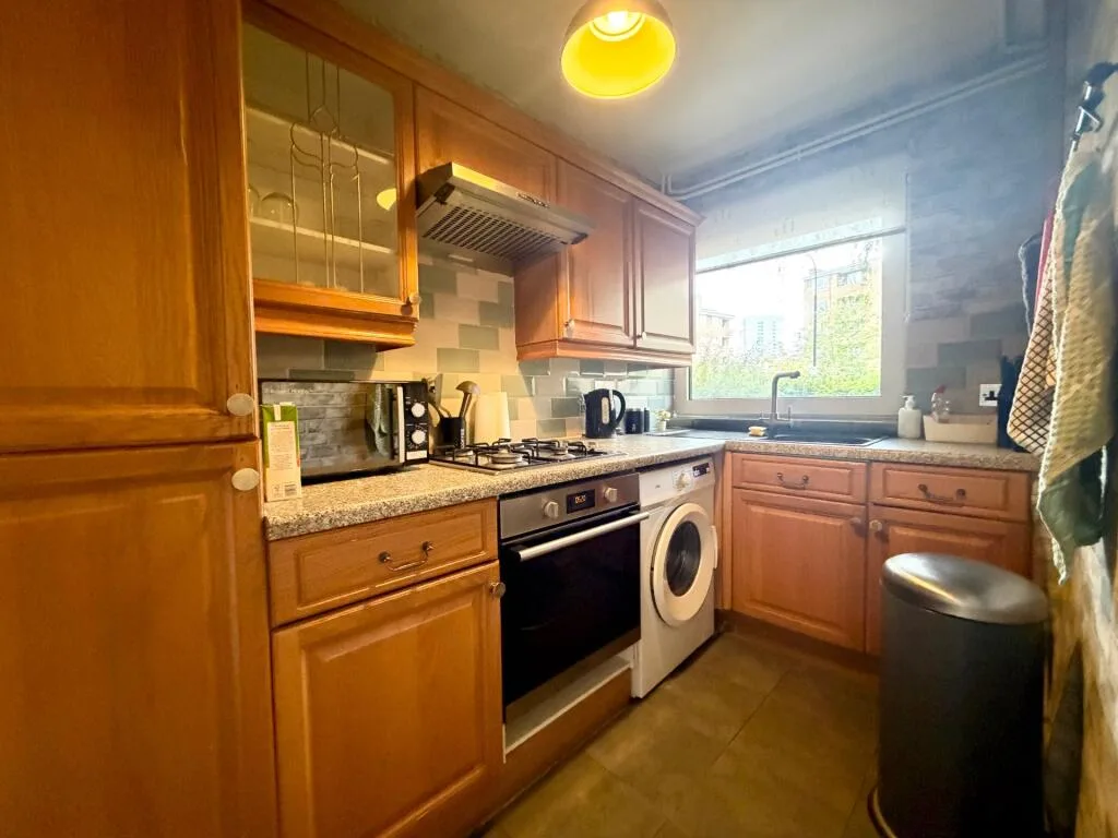 3 bedroom flat for rent