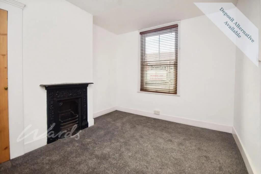 3 bedroom end of terrace house for rent