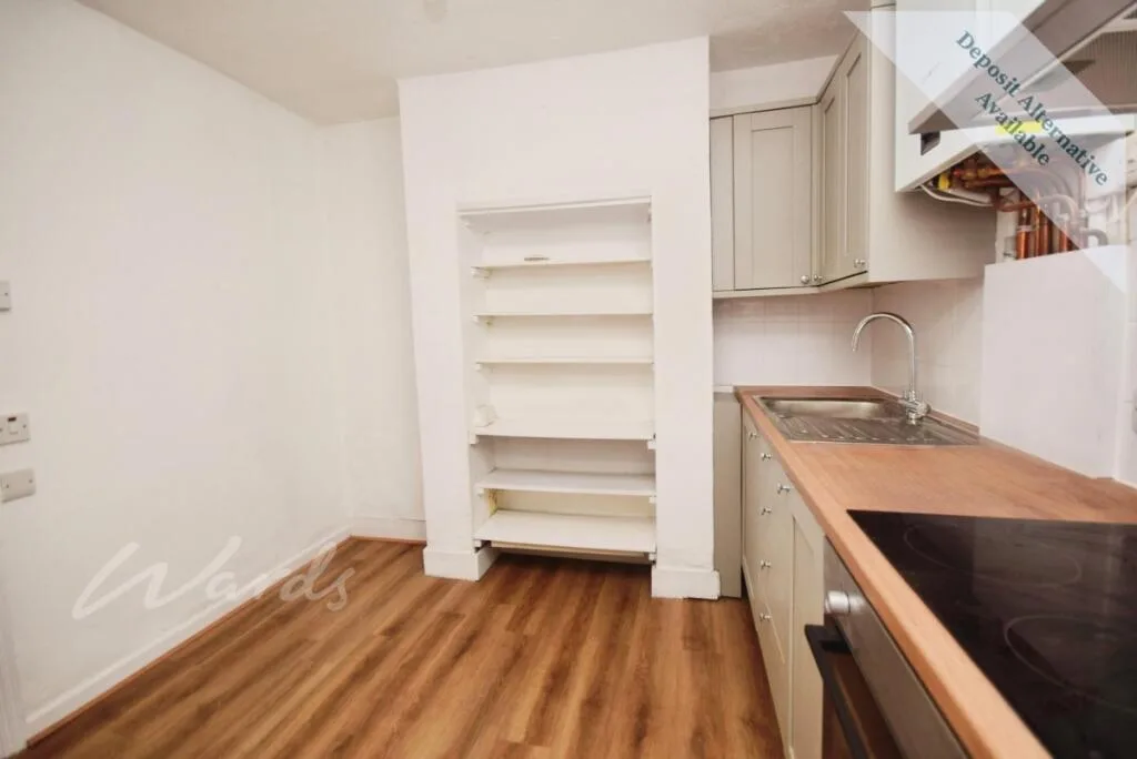 3 bedroom end of terrace house for rent