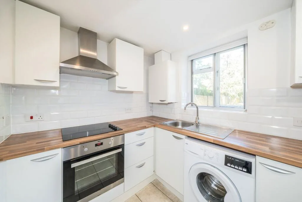 1 bedroom flat for rent