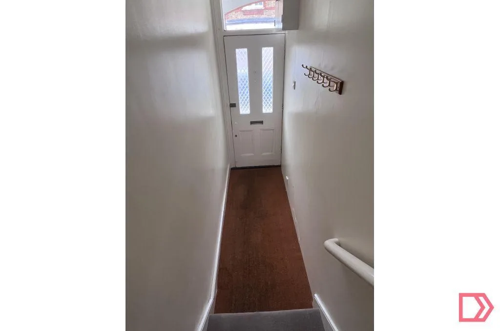 1 bedroom maisonette for rent