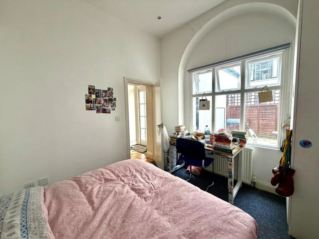 4 bedroom flat for rent