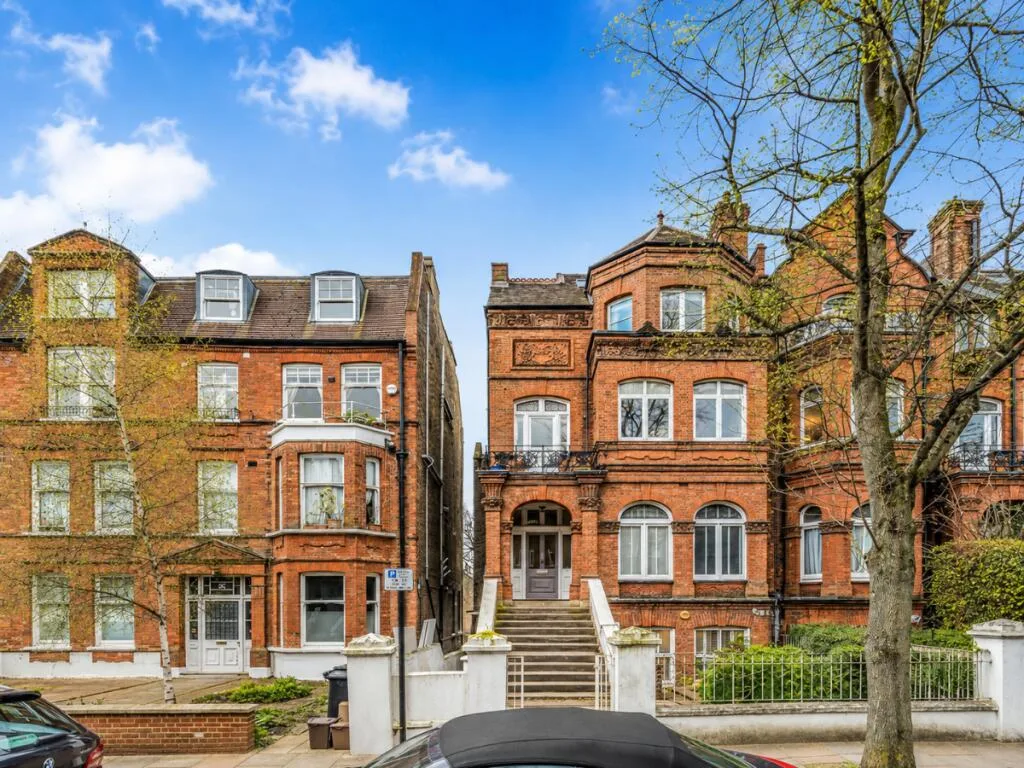 3 bedroom apartment for rent