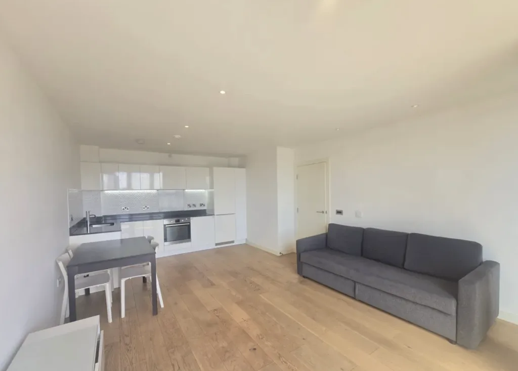 2 bedroom flat for rent