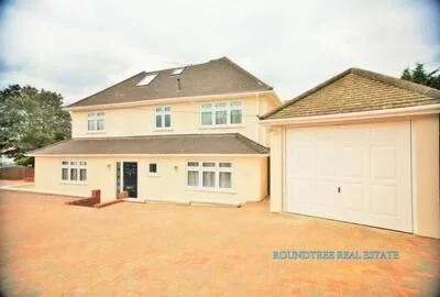 5 bedroom house for rent