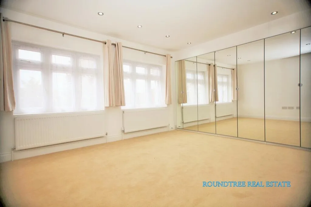 5 bedroom house for rent